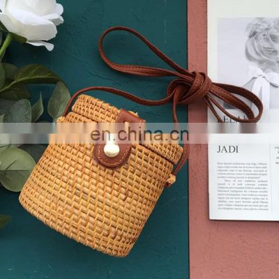 100% Eco-friendly Rattan Bag hot selling Cheap wholesale