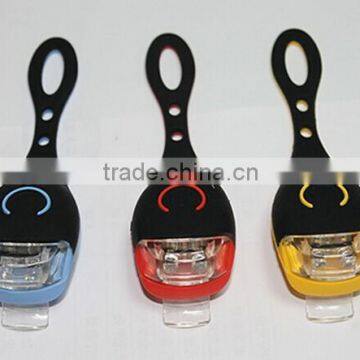 Factory Supply Battery Operated Waterproof Silicone Rubber Bike Light photo-3