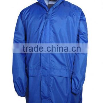 Functional good quality lightweight men's raincoat