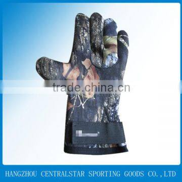 2015 new warm colored camo nylon gloves