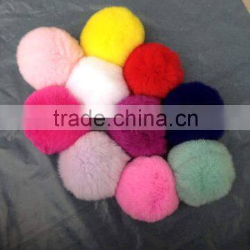 Natural Rex Rabit Fur Pompoms Wholesale Fur Pom Poms / 8cm Fur Ball Keychain                        
                                                Quality Choice