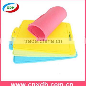 China Wholesale food grade flexible silicone vegetable cutting board