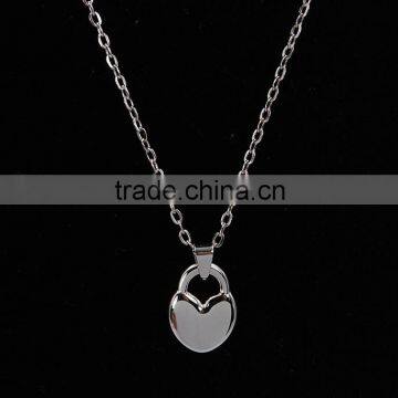 Fashion jewelry stainless steel pendant necklace with heart shape