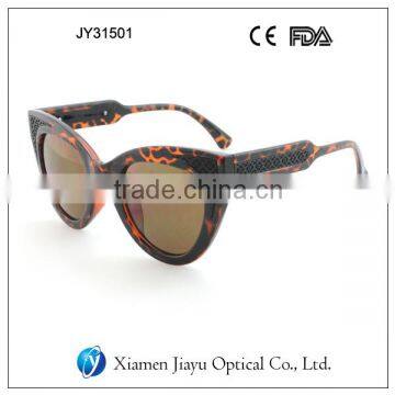 New design high quality controlled woman polarized sunglasses