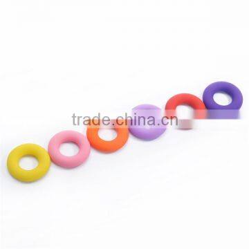 Small Quantity Available teething silicon pendant,silicone donut pendant teether toy for baby