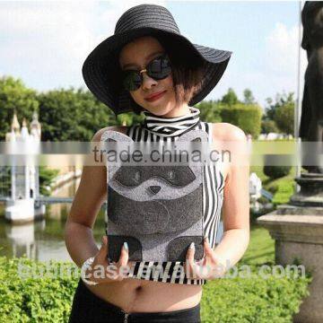 Black Color 7.9 Inch Wool Felt Tablet Case Cute Cartoon Raccoon Bag Tablet Sleeve Tablet Pouch photo-6