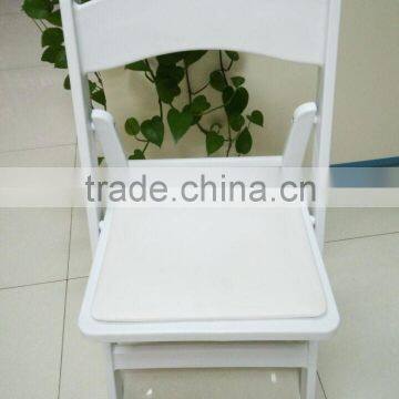 White Plastic Wimbledon Chair