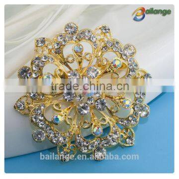 2014 shiny wedding decorative fashion design brooch korea guangzhou wholesale