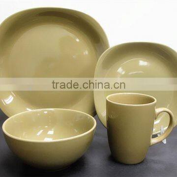 Hot sale stocked western tableware set for promotion