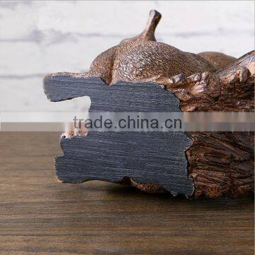Resin Artificial Cute Squirrel Shaped Bookend photo-5