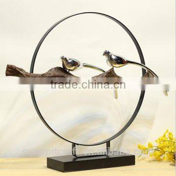 Resin Silver Bird Figurines Standing on Branch Decoration photo-2