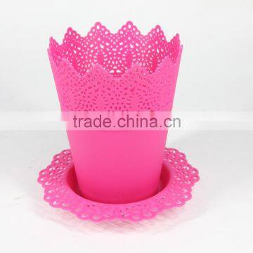 Cheap Color Plastic Flower Garden Pots With Crown Brim photo-2