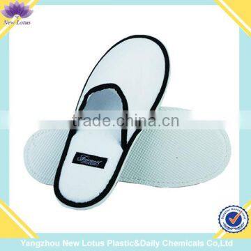 Disposable hotel velour slipper