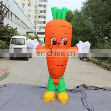 vivid giant cartoon walking carrot costume inflatable for decoration