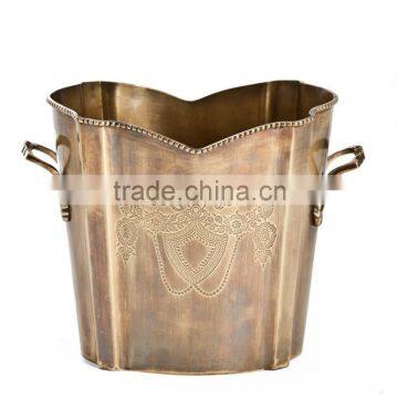 Ice Bucket With Handle