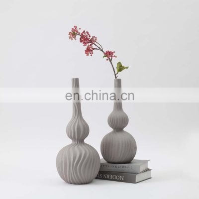 2021 Nordic Minimalism Ceramic Handcraft Matte Porcelain Grey Gourd Vase for Flower Arrangement