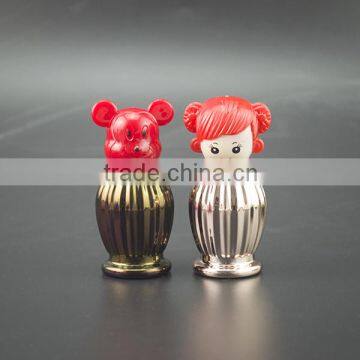 12ml unique design glass bottle with lovely nail polish cap and brush