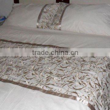 new design hand embroidered bed sheet