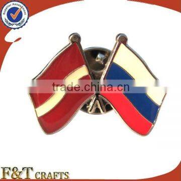 2014 crossed friendship flag pin