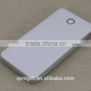 OEM High Capacity Custom Logo Imprinting External Power Bank 12000mah for Cell Phones photo-4