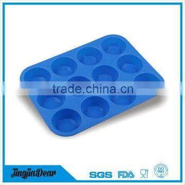 12 Cup Baking Utensils Novelty Round Silicone Chistmas Cake Moulds photo-4