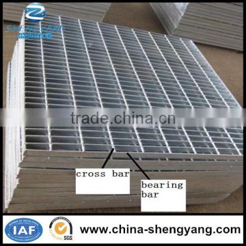 Pofessional factory Galvanized steel grating/galvanized floor grating/bar grating