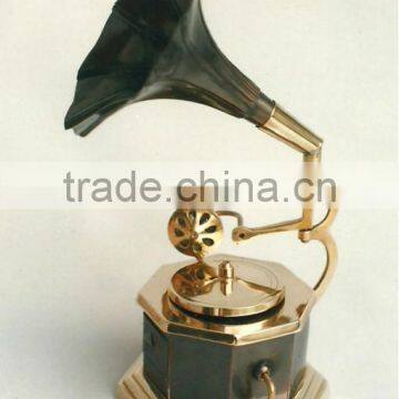 Table Decor Antique Gramophone