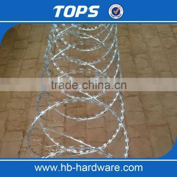 2017 Hot Sell Best Price Razor Barbed Wire for Fencing Made in China photo-3