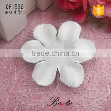 4.5cm six white satin artifical flower petals for wedding party decoratino