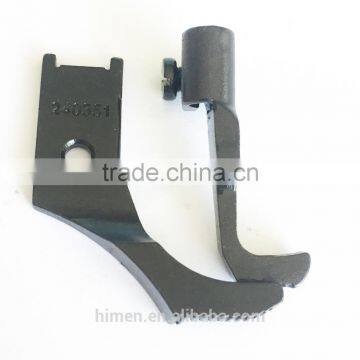 LEFT WALKING FEET CONSEW SEWING MACHINES 206RB 225 226R 244 255 277 SINGER 111W # 240551+240552 photo-2