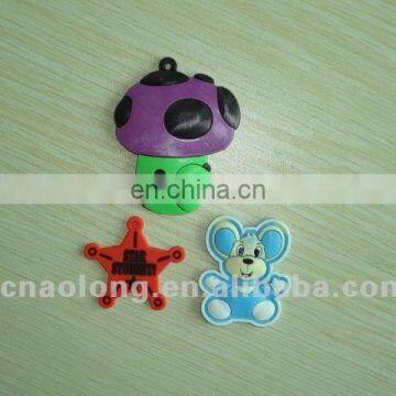 handmade customized design rubber 2d keyring/soft pvc key chains/plastic keychain