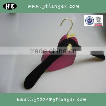 HA6986 Black Barande Hanger With Gold Logo Velvet Flocking Coat Hanger Supplier's Choice photo-2