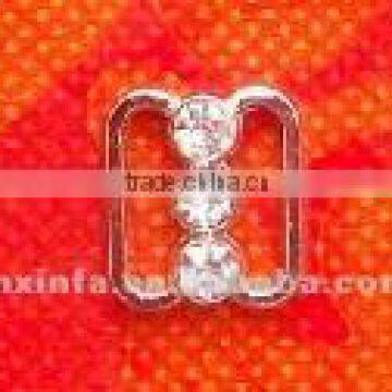 Rhinestone bra front fastener and closure