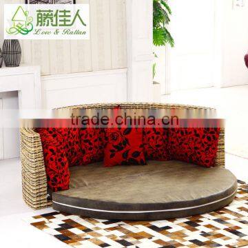 Half Circle Water Hyacinth Natural Rattan Leather Round Sofa Cum Bed