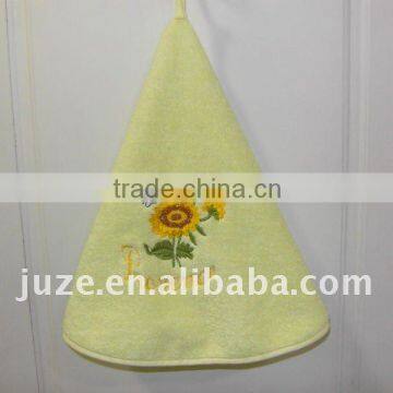 70*70cm cotton round towel with emboridery