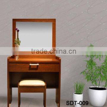 Wood panel dresser table vanity set bedroom furniture