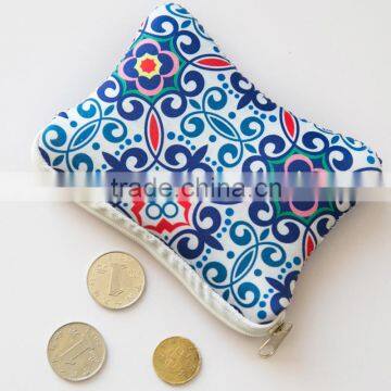 Wholesale best selling neoprene bag for change coin and mobile phone,colorful bag with zipper