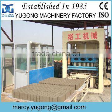 Rich experience factory supply full automatic concrete brick making machine