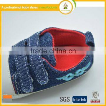 Fashion Lovely Style Baby Jeans Materail Embroider Shoe Kids Fashion Leisure Sports Shoes