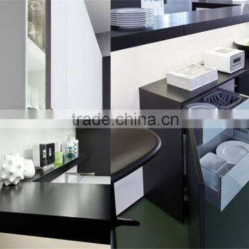 Custom Kitchen Units With Accessories Suited for Apatment