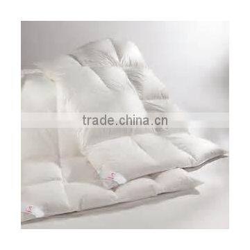 Wholesale high quality white king size duck feather and down quilt sets