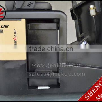 AC Motor Narriow Aisle Width Three Wheels Mini Electric Forklift photo-4