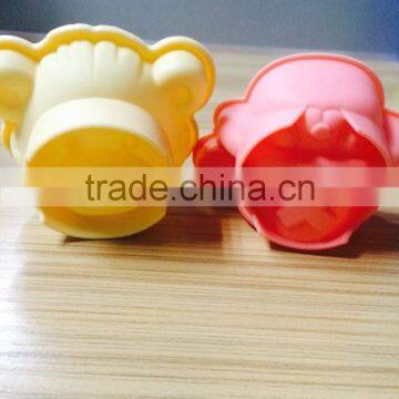 Animal modeling of high temperature resistant self-made silicone cake mold