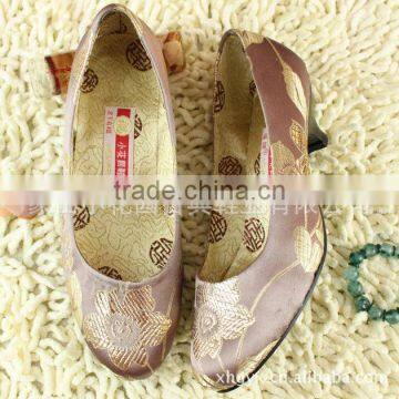Traditional High Heel Shoe for Wedding From China