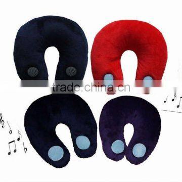 MP3 / MP4 speaker pillow