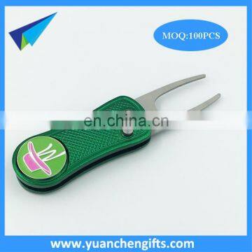 2017 free sample golf folding pitchforks / customized automatic divot tools