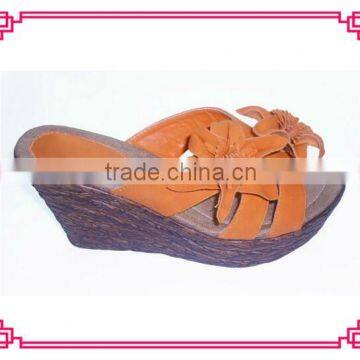 Comfortable wedge slipper women slipper