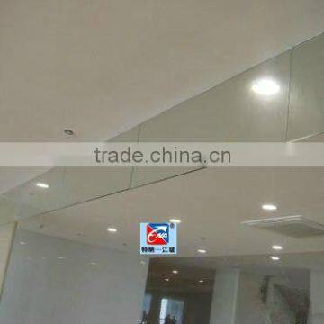 TENA 5mm smoke barrier (Ceiling screen) made of high-impact Na-K fire-resistant single glass sheet