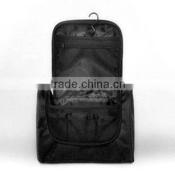 2013 Best Design 600D Polyester Folding Toiletry Bag,Shenzhen Cheap Hanging Wash Bag for Promotional Gifts