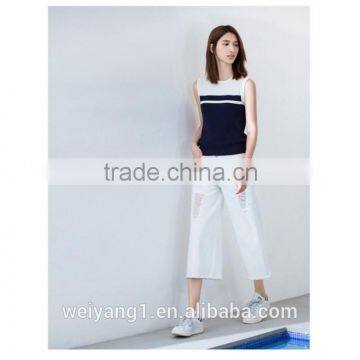 Trendy Loose Seven Point Ripped Hole Women White Jeans Pants